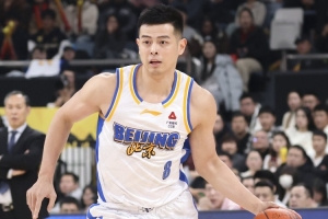 火爆尼克斯VS马刺比分预测_火爆尼克斯VS马刺比分预测在线观看_免费看直播