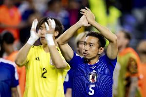 自信满满！长友佑都社媒：日本队上下一心，下一场击败巴西队吧！-27