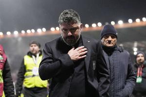 火爆尼克斯2对决马刺进球集锦_火爆尼克斯2对决马刺进球集锦在线观看_免费看直播