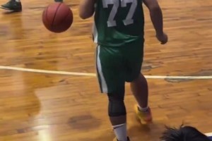 极速尼克斯6大战马刺全场录像