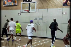 重磅库拉索对阵科特迪瓦低调看直播